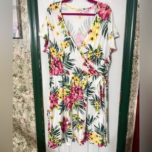 Derek Heart White Floral Midi Dress
